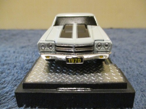 M2 MACHINES 2024 GROUND POUNDERS R29, MOONEYES 1970 CHEVROLET EL CAMINO SS 454 - Picture 5 of 8