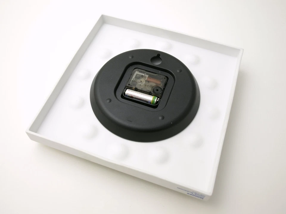 Lemnos Drops Draw The Existance KC03-23 Wall Clock White Square pottery Battery - Image 2 of 4