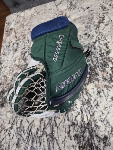 vaughn ventus slr pro carbon Hockey Catch Glove
