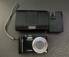 Panasonic LUMIX DMC-ZS6 12X Digital Camera Black, Carrying Case, Battery 4GB Mem