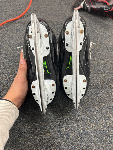 Junior Used CCM RibCor Platinum Hockey Skates | Size 3.0 - 第 4/4 張圖片