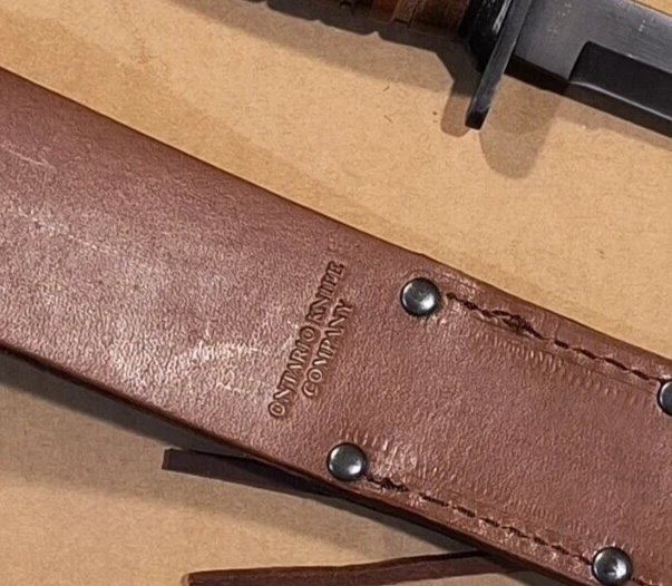 Cuchillo de trinchera de la Segunda Guerra Mundial M3 cuchillo de combate importación y funda Ontario Knife Co OKC repro Foto 4 de 4