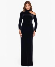XSCAPE Women's Velvet Cold Shoulder Long Sleeve Gown Black 10 | MSRP $149