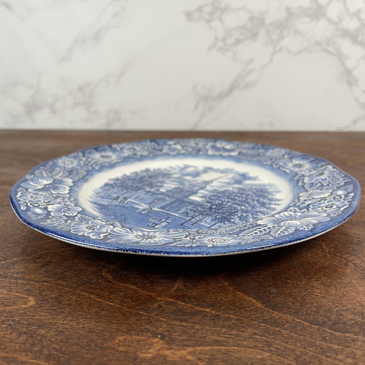 LIBERTY BLUE Englamd プレート Liberty Blue Dinner Plate by Staffordshire | Replacements, Ltd.