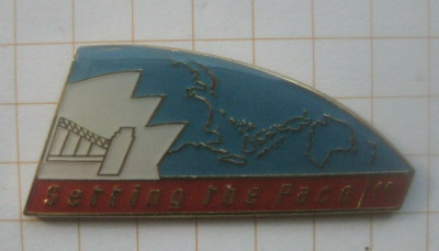 M / SETTING THE PACE .....................................McDONALD`s -Pin (209b)