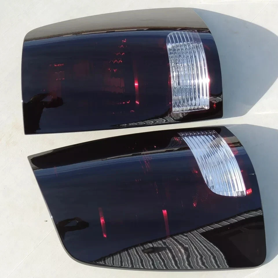Luces traseras ahumadas Ram 09-18 negras tintadas Dodge pintadas NO LED 🔥 PERSONALIZADAS Foto 2 de 4