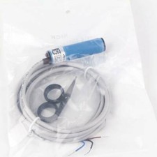 NEW SICK VTE18-4N4712 Photoelectric switch sensor