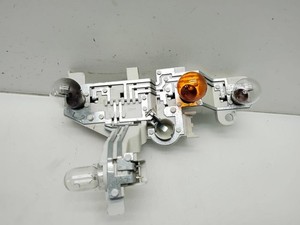 BMW 1 E81 E87 2008 Diesel Hinten links Glühbirnenhalter Heckleuchte 7164963