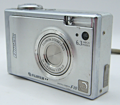 Fujifilm FinePix F10 6.3MP Super CCD Digital Camera Tested