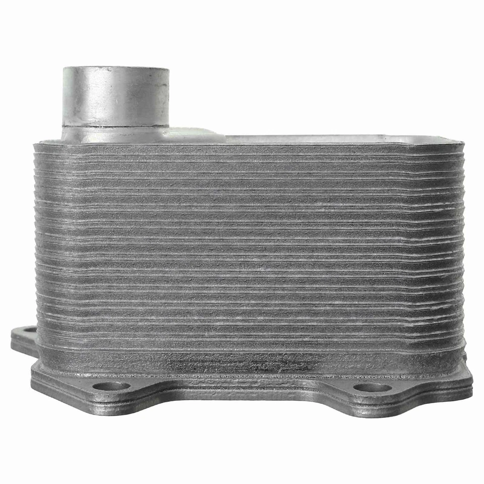 Enfriador de aceite de motor para Audi A3 A4 A5 A6 TT Quattro Q7 S3 Volkswagen Golf Arteon Foto 4 de 4