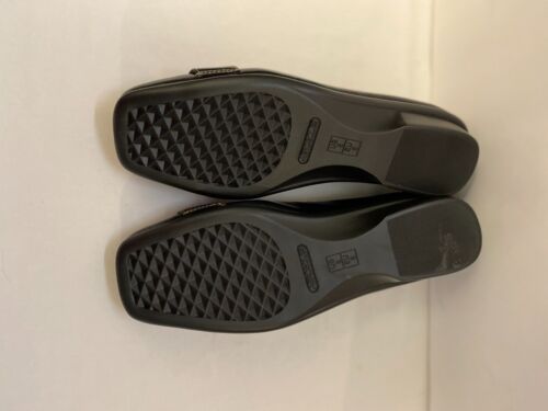 Women Black Leather Aerosoles Size 8M - Picture 2 of 4