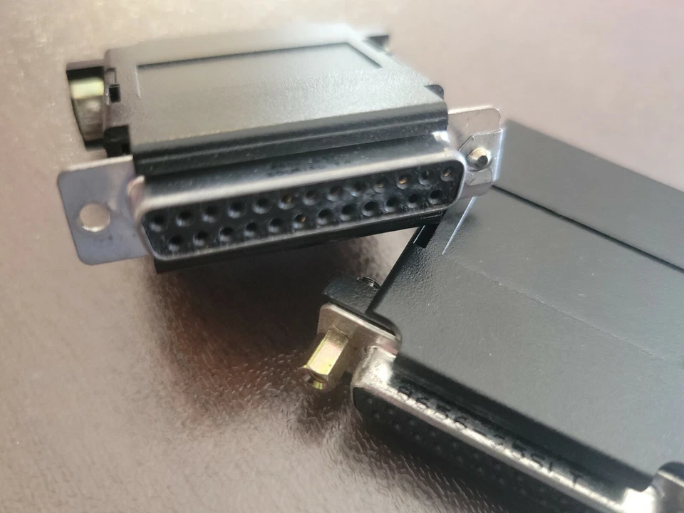 2x DB25 25 Pin Female to Female Parallel Port Null Modem Adapter Gender Changer - Image 2 of 4