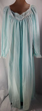 Vintage Flannel Nightgown MEDIUM Light BLUE so SOFT COZY Long Sleeve UNWORN
