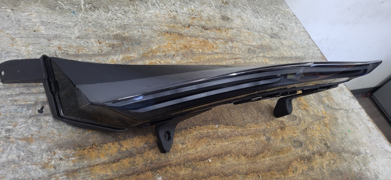2019-2023 MCLAREN 720S TAIL LIGHT DRIVER SIDE USED LED OEM *DC9102