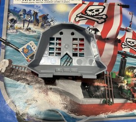 LEGO 7075: Captain Redbeard's Pirate Ship INCOMPLETE