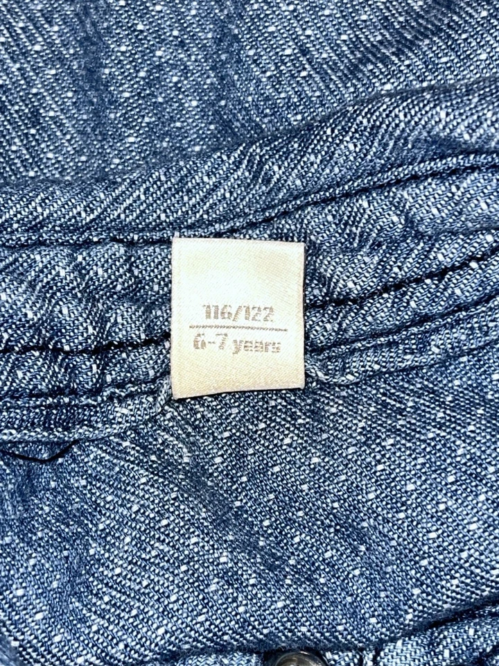 Vestido de mezclilla de algodón con botones y bolsillo Esprit para niñas, talla 6-7 Foto 3 de 4