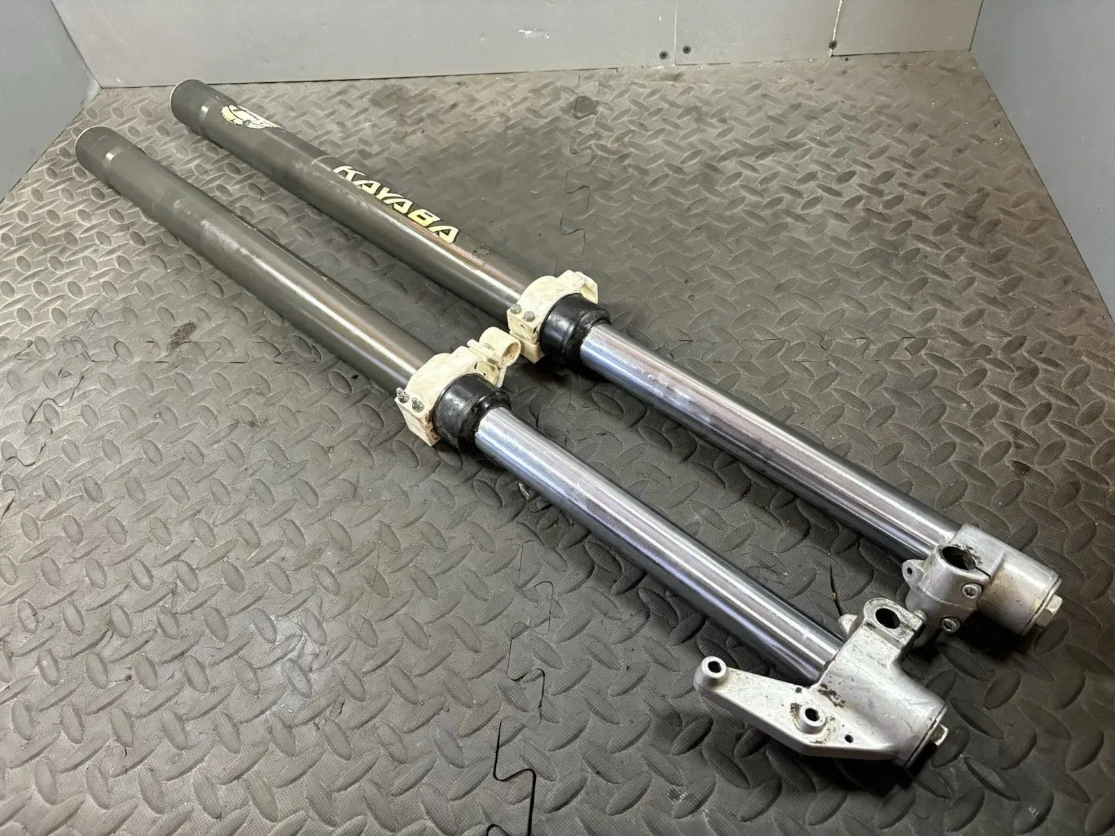 1985-1987 1985 KTM 350 MXC OEM FRONT SUSPENSION FORKS SHOCKS DAMPERS 54501001044
