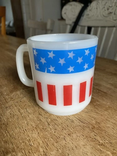 Vintage Patriotic Milk Glass Heat Resistant Glasbake Coffee Cup Mug