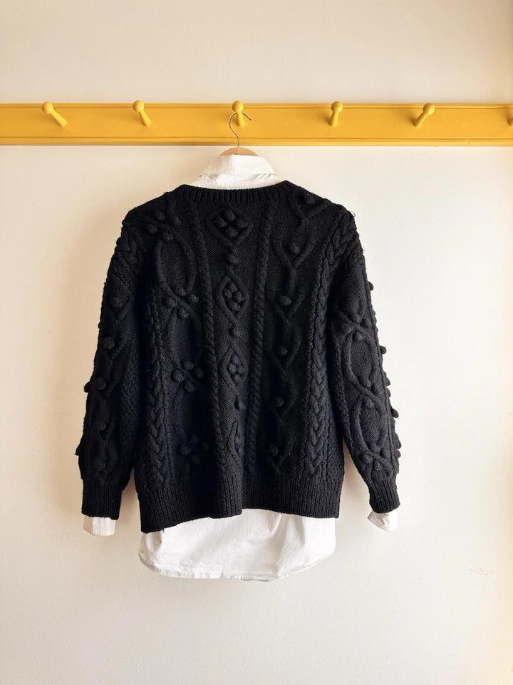 ISSEY MIYAKE I.S. Suéter deportivo vintage estrellas, luna, planeta 3D palomitas de maíz cuello redondo Foto 2 de 4