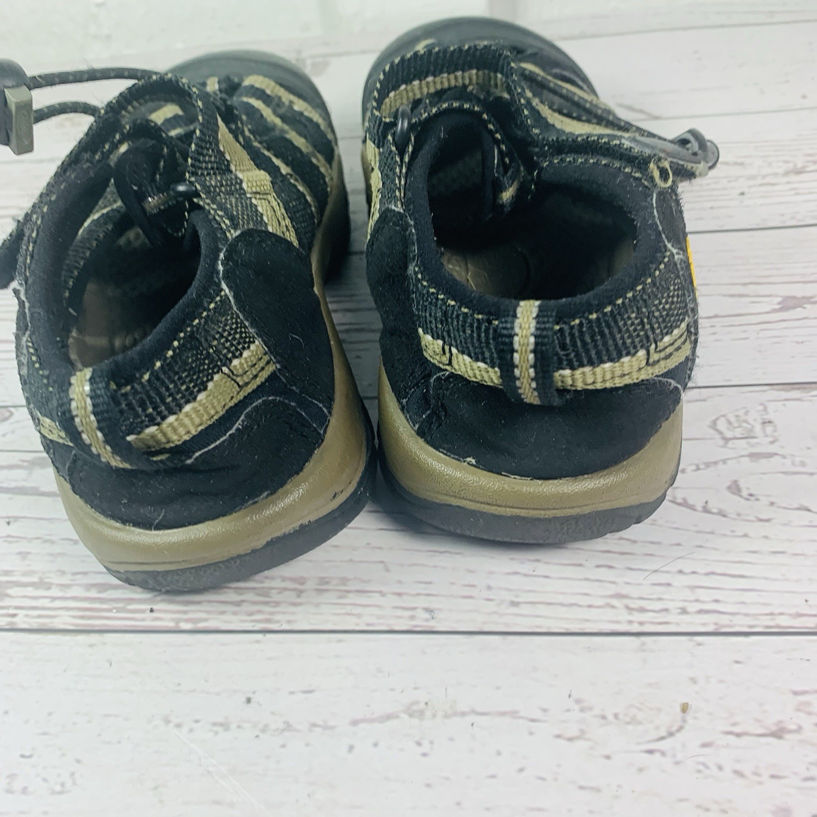 Sandali impermeabili Keen Newport H2 scarpe acqua outdoor bambini taglia 1 nero verde