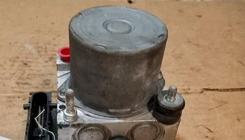 2004-2006 Toyota Camry ABS conjunto de bomba de freno antibloqueo sin control de deslizamiento - Imagen 4 de 4