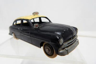 Dinky 24X France Ford Vedette 54 Bleu 1:43 - Meccano Vintage Sans Boîte
