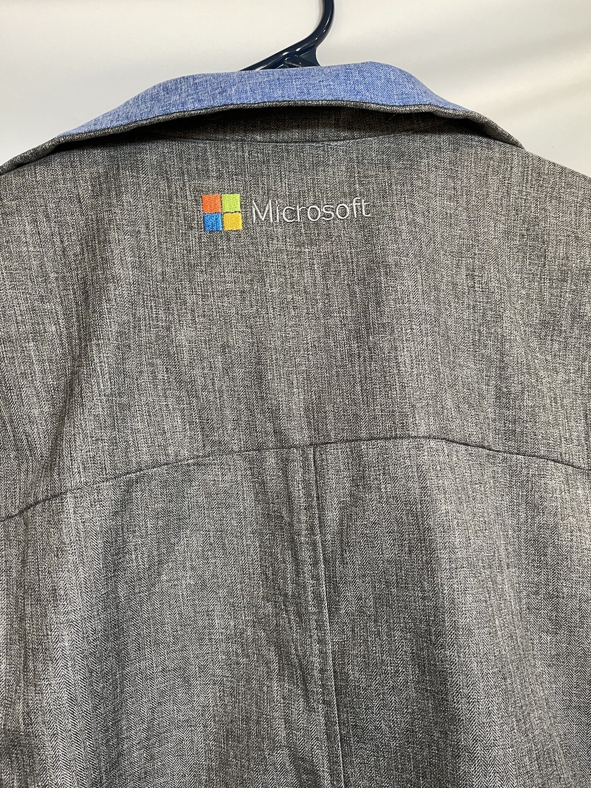 Microsoft woman’s gray jacket size medium - image 12