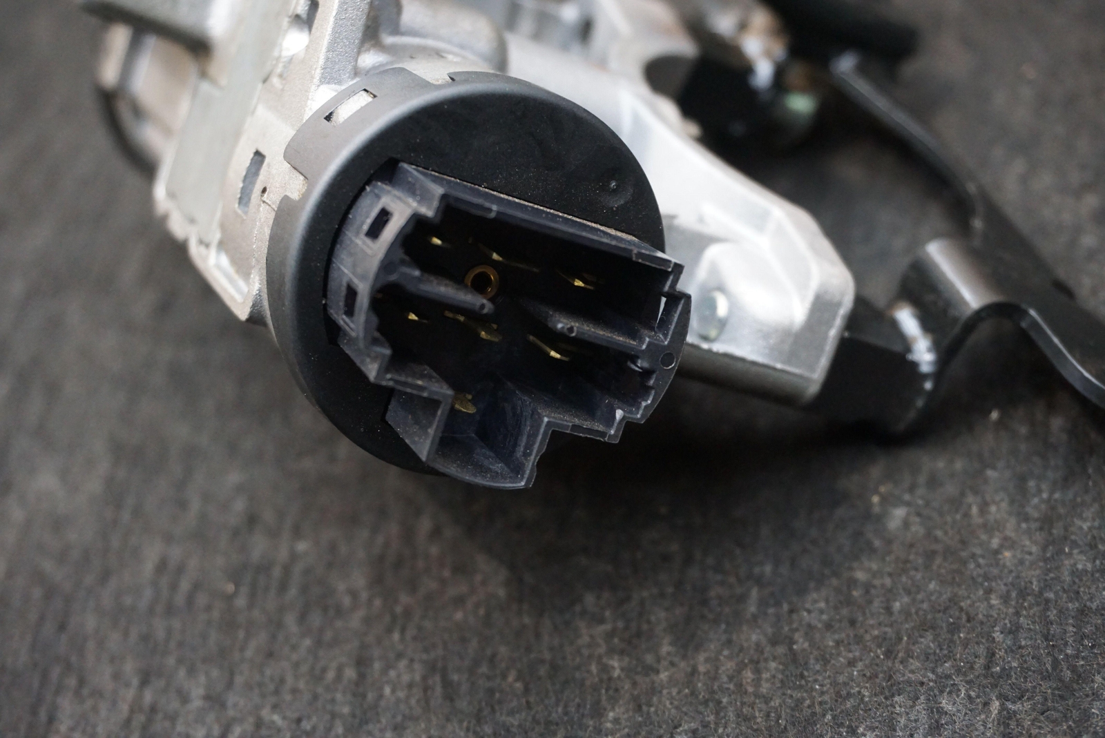 Steering Lock Ignition Switch OEM 267179 Maserati GranTurismo S M145 2008-19