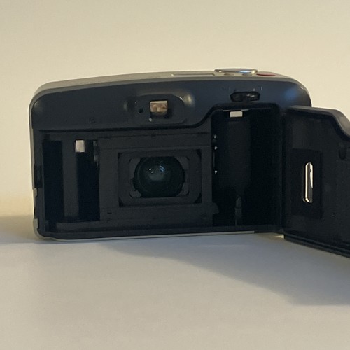 Kyocera YASHICA ZOOMATE 80 38-80mm Compact 35mm Film Camera Tested - Picture 18 of 20