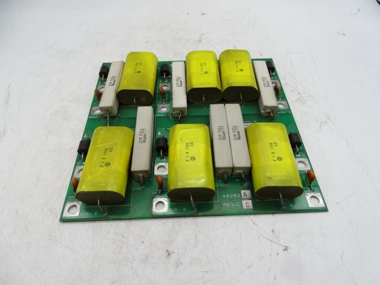 TOSHIBA 44292A CIRCUIT BOARD - Image 2 of 2