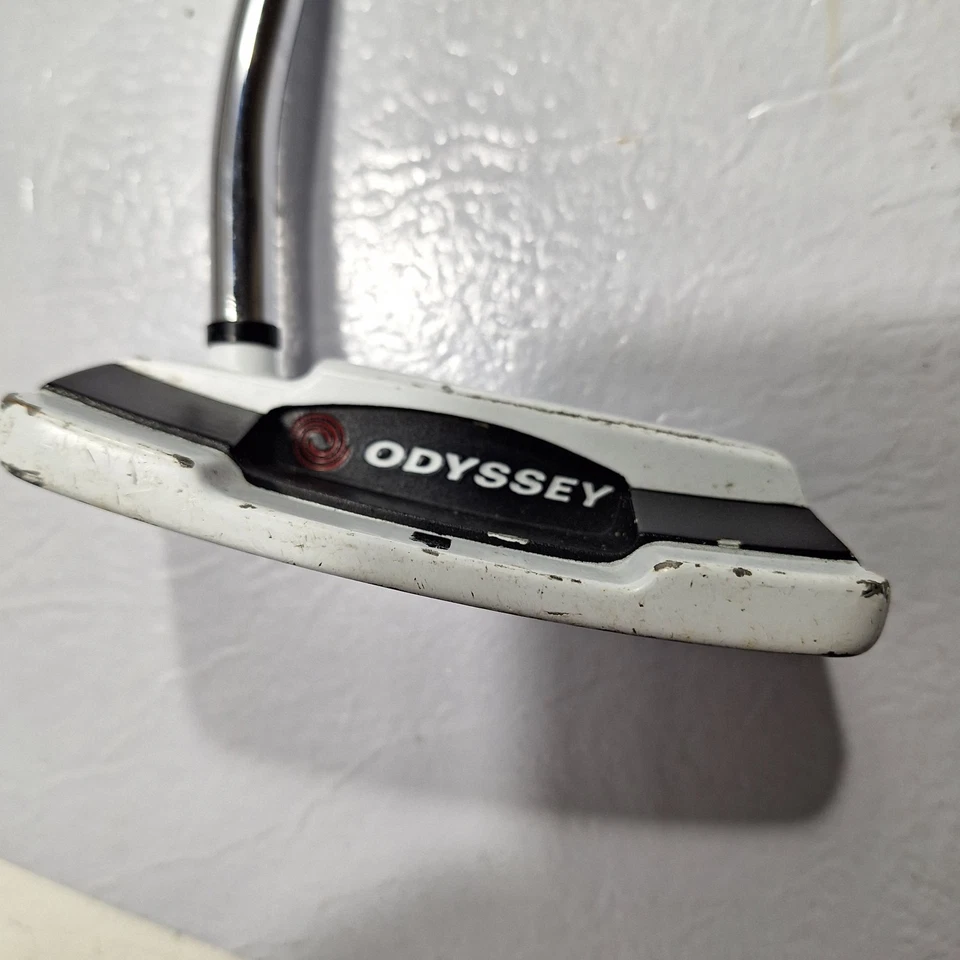 Odyssey White Versa 1W Wide White Putter 35” - Image 3 of 4