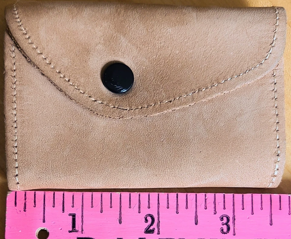 Cartera tríptica de cuero con calcetería Legg's vintage  Foto 3 de 3