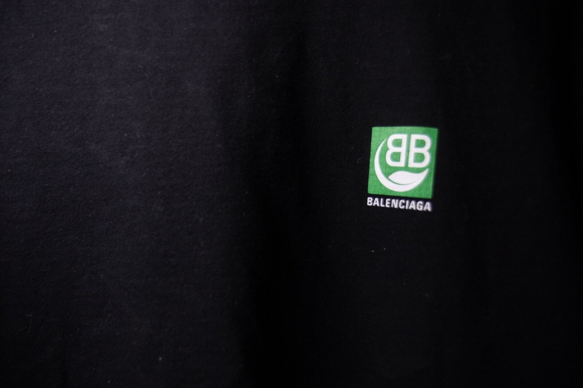 Balenciaga T-shirt XS Size | eBay Balenciaga T-shirt XS Size | eBay