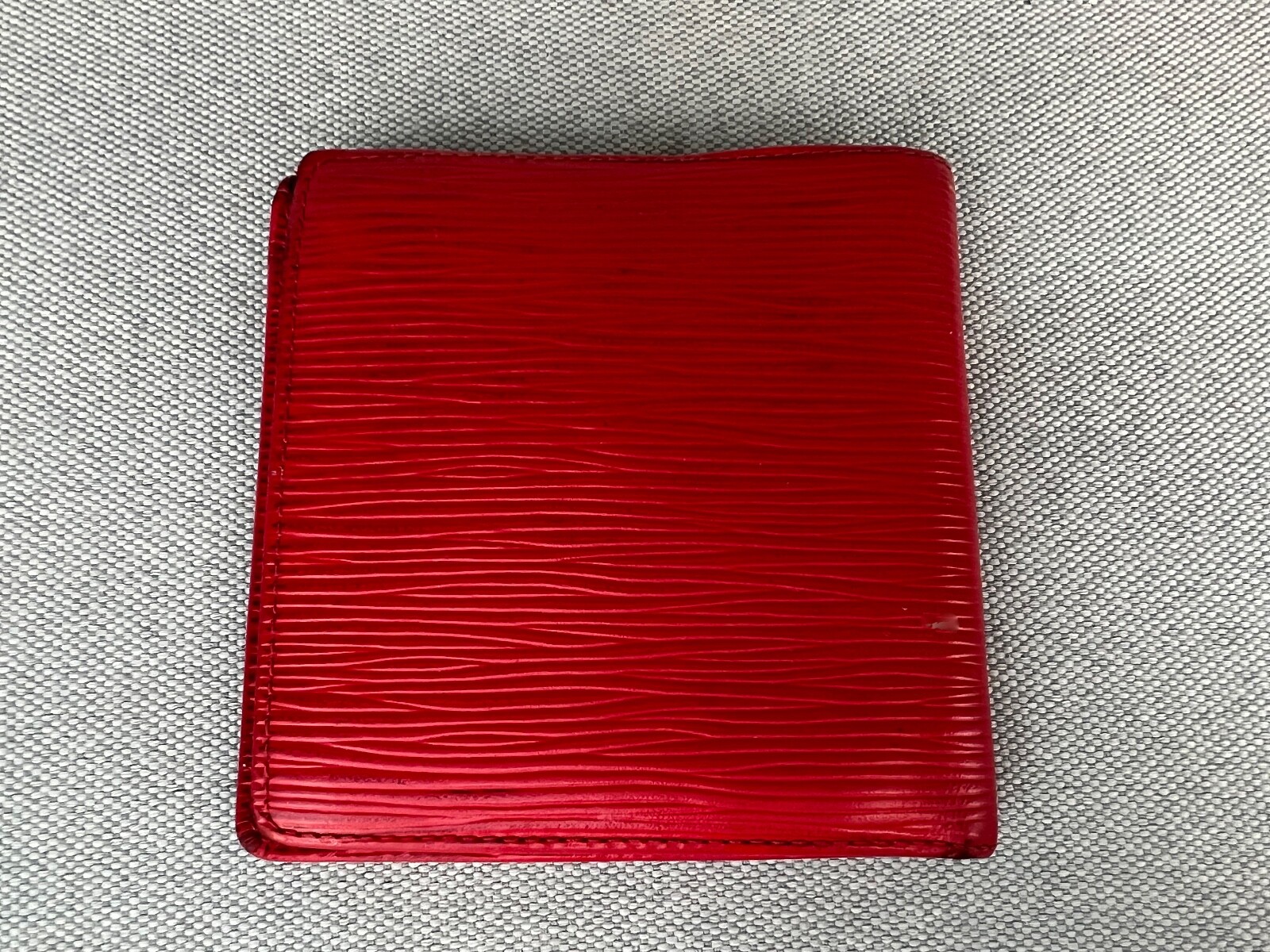 Louis Vuitton EPI leather Marco designer wallet, red, rrp £480 image 2