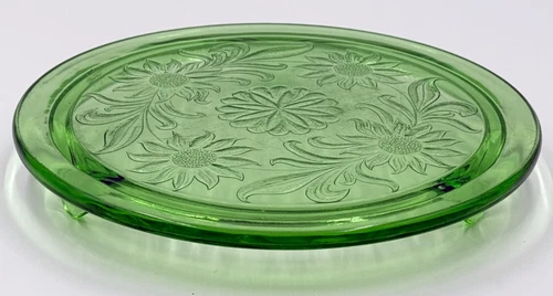 Jeannette Glass Sunflower Green 10" Three Toed Cake Plate - Depression Era