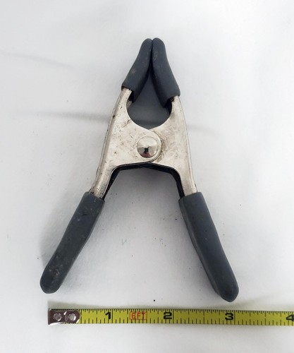 1 in. Spring Clamp Steel Grip Part Number 702 006 Clamping strength up to 26 lbs - Picture 3 of 12
