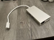 j5create JCA374 Multi Adapter