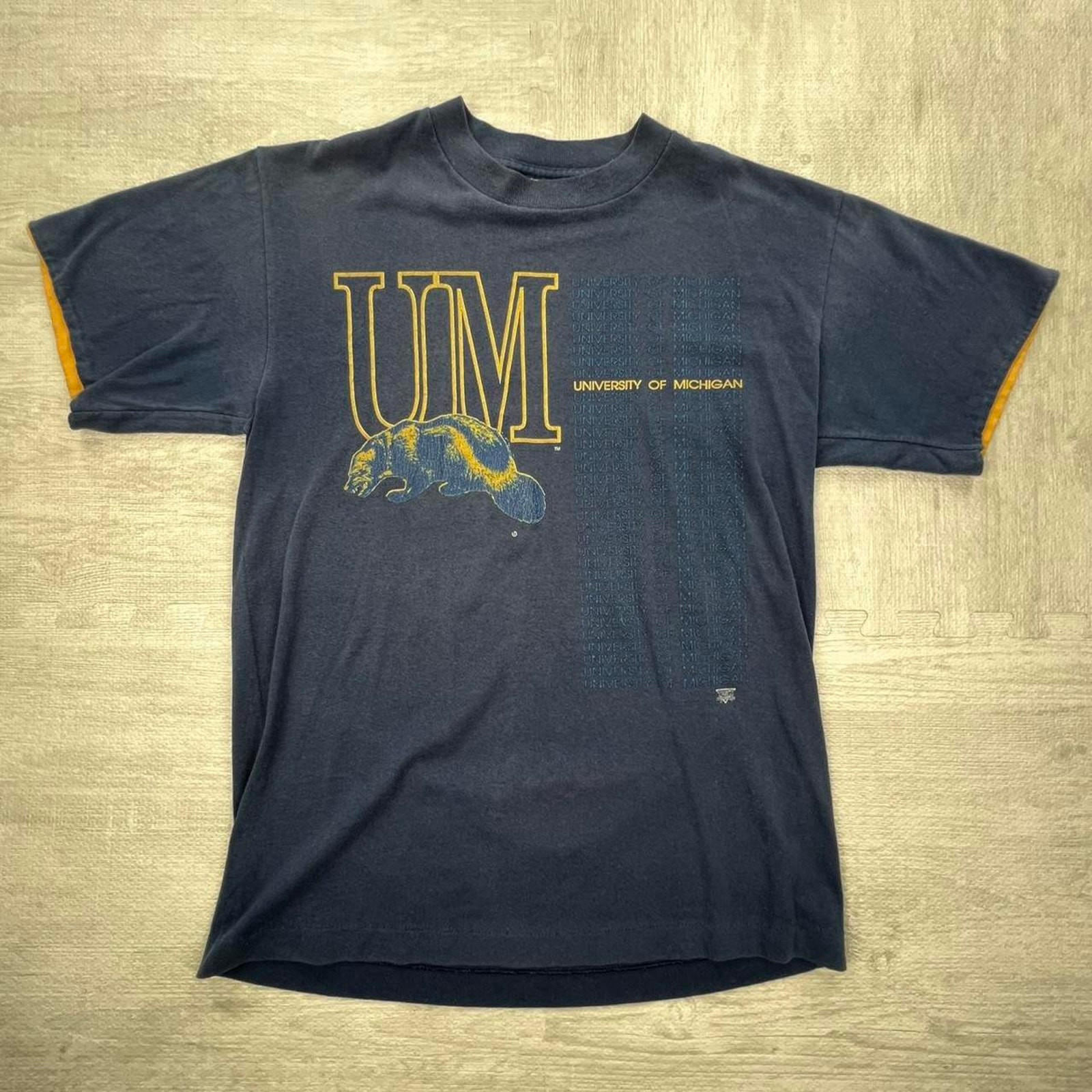 Vintage 80s Michigan Wolverines T-Shirt Tee Size: L Blue Yellow NCAA College