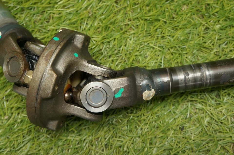 01-04  Sequoia Intermediate Steering Column Shaft Joint Toyota - Image 3 of 4