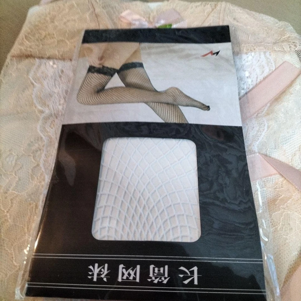 Conjunto de Disfraz de Conejito Rosa Claro Niña con Medias de Red Encaje Talla M Jap Foto 2 de 3