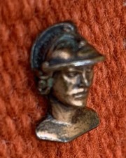 ARMED FORCES BRONZE RARE PIN TIE TACK BRANCH COUNTRY ROMAN