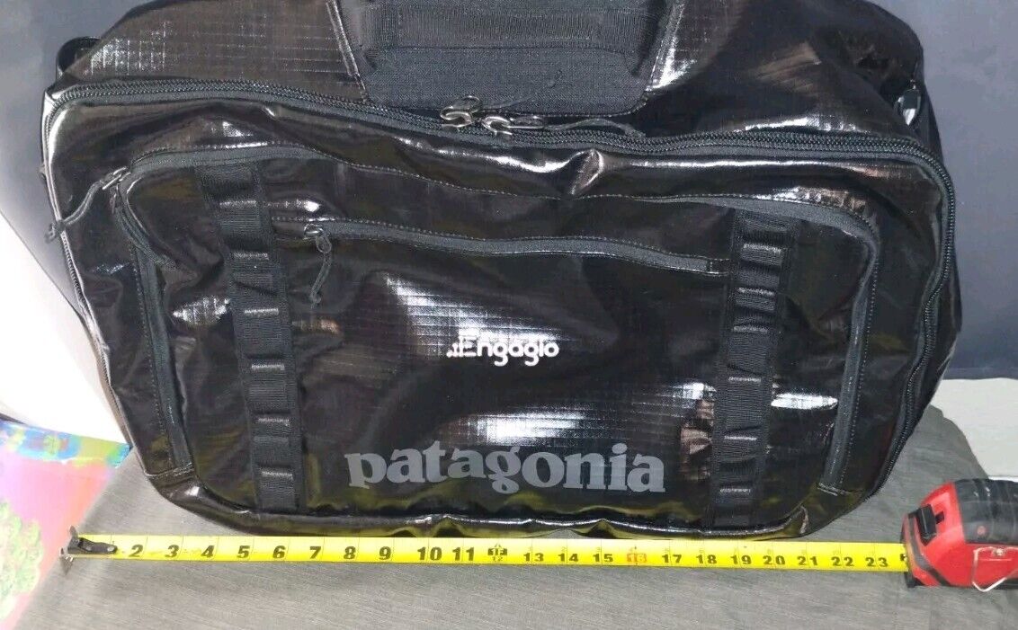 Patagonia Black Hole 45L MLC Carry-On Travel Luggage Patagonia Black Hole 45L MLC Carry-On Travel Luggage