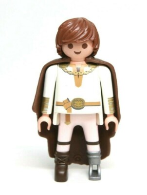 Playmobil Figure Dragons Hiccup Castle Medieval Prince ''Fur'' Cape Prosthetic Leg