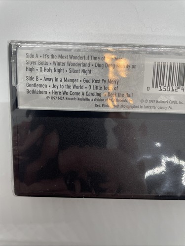 Set Of 4 Christmas Cassettes - Picture 7 of 8