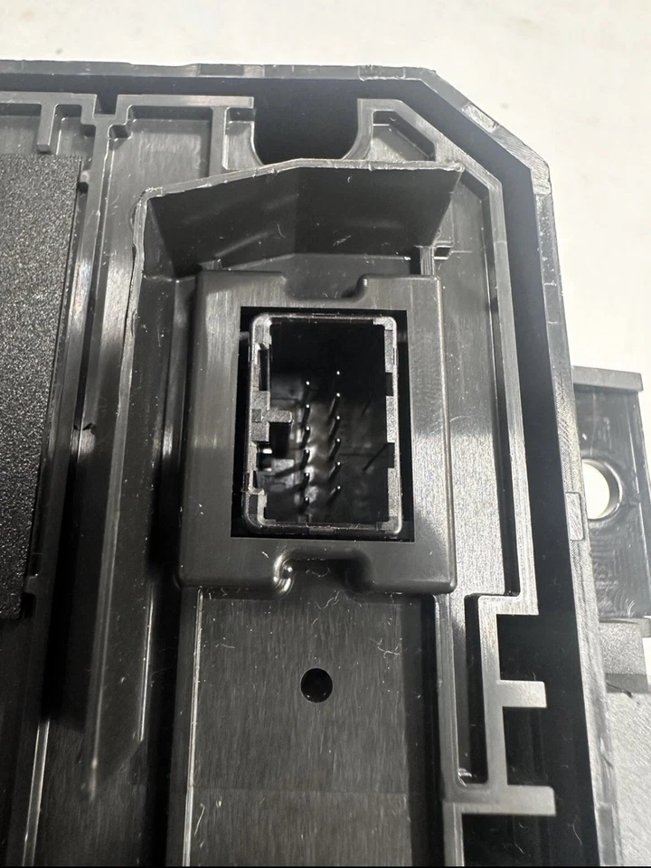 LANDROVER DEFENDER HEATER CONTROL PANEL L8B213D734FD - Image 3 of 4