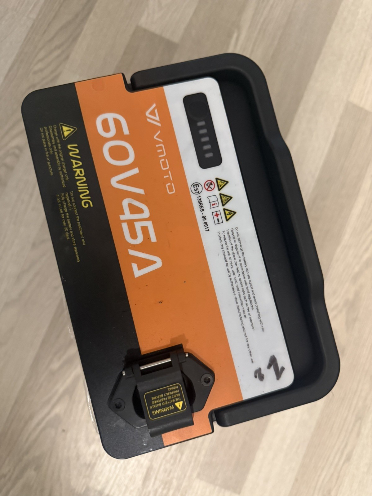 Batterie Super Soco longue autonomie 60V cellule lithium haute densité