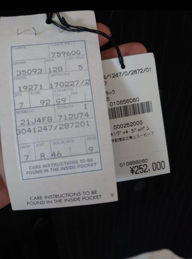 Giacca Gucci blu navy blazer a righe doppio sartoriale taglia 46 usata in ottime condizioni