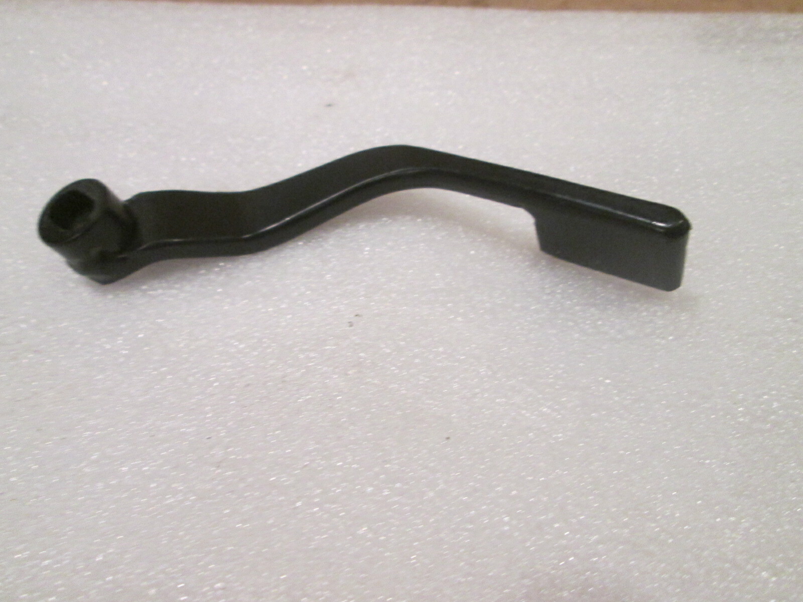 Ferrari 348, Mondial t - LH Seat Release Handle - - P/N 62868100