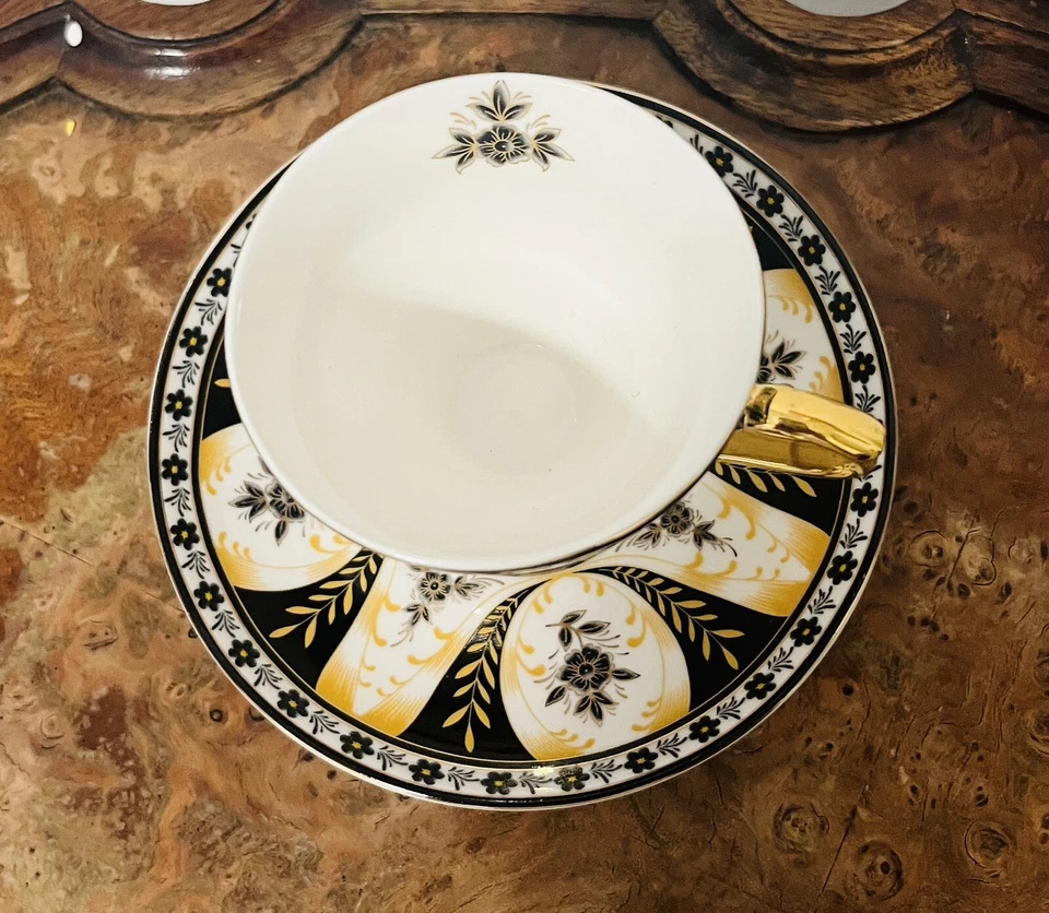 Juego de 2 piezas • Grace's • Oro Blanco Negro • Floral • Porcelana • Taza de té y platillo Foto 2 de 4