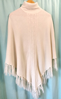 White Ivory Knitted Poncho Fringe Zeeman Acrylic One Size